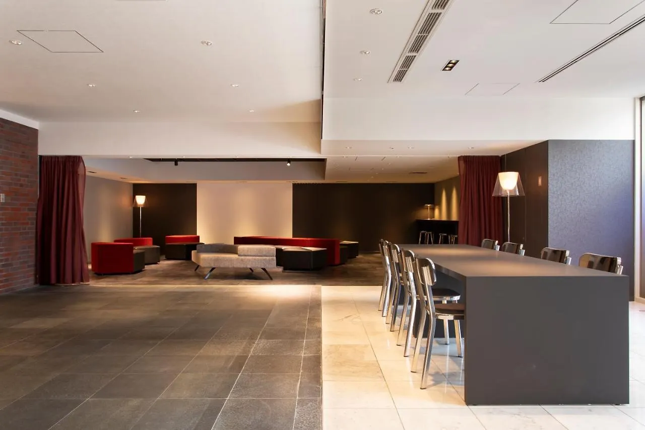 ****  Cross Hotel Osaka Japan