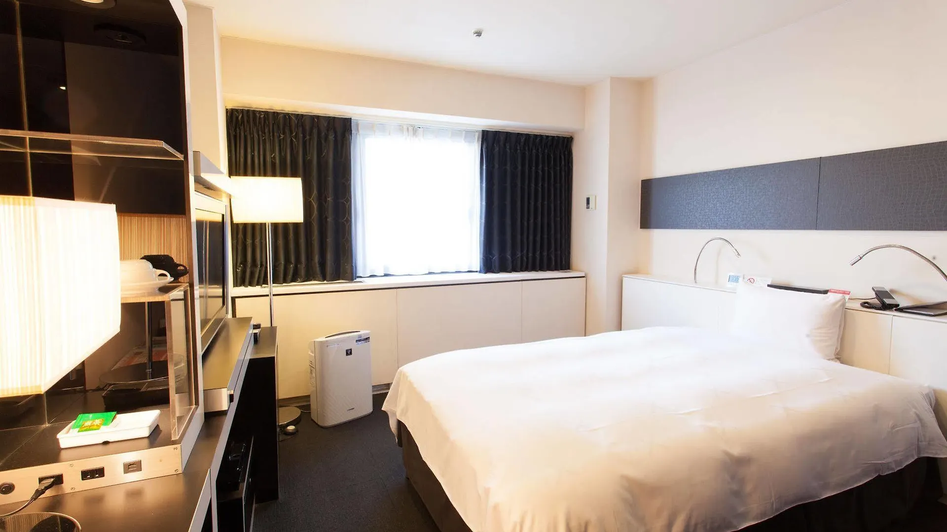 Cross Hotel Osaka