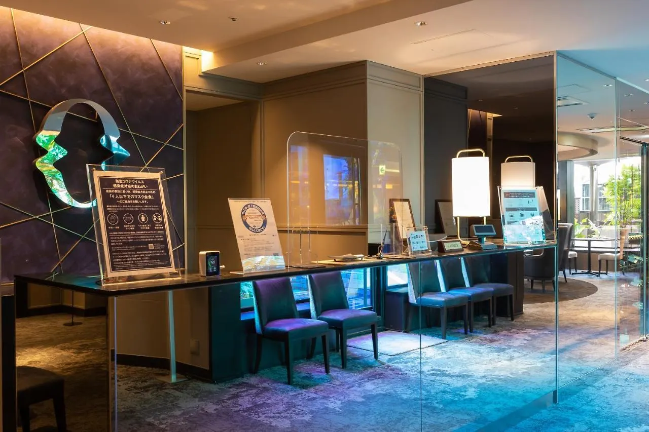 Cross Hotel Osaka
