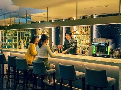 Cross Hotel Osaka 4*,