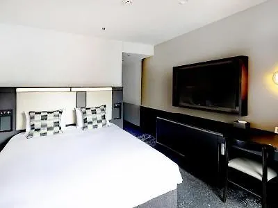 Cross Hotel Osaka