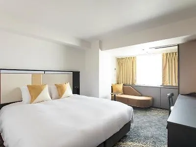 Cross Hotel Osaka Japón