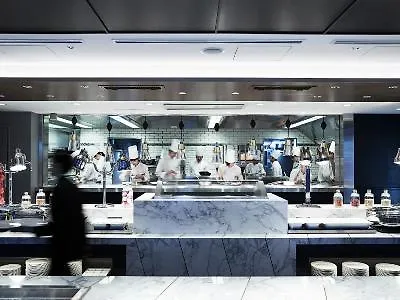 Cross Hotel Osaka